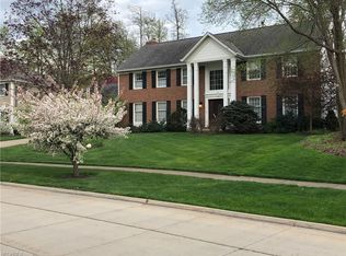 131 Westchester Dr, Amherst, OH 44001