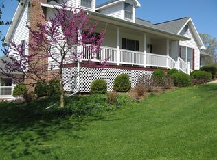 2090 Pinewoods Rd, Quicksburg, VA 22847