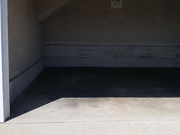 3rd image of 3315 W 104th St APT 2