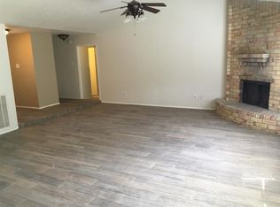 3602 Maplewood Dr, La Porte, TX 77571