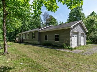 10850 Cheever Rd, Chaumont, NY 13622