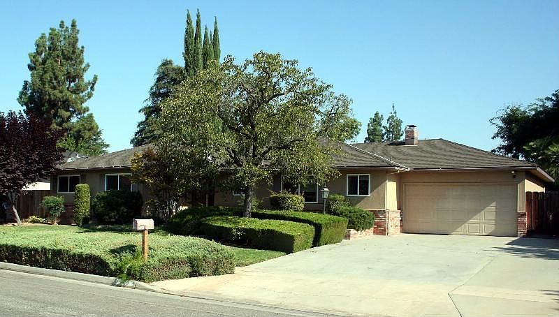 1st image of 706 E Pinedale Ave
