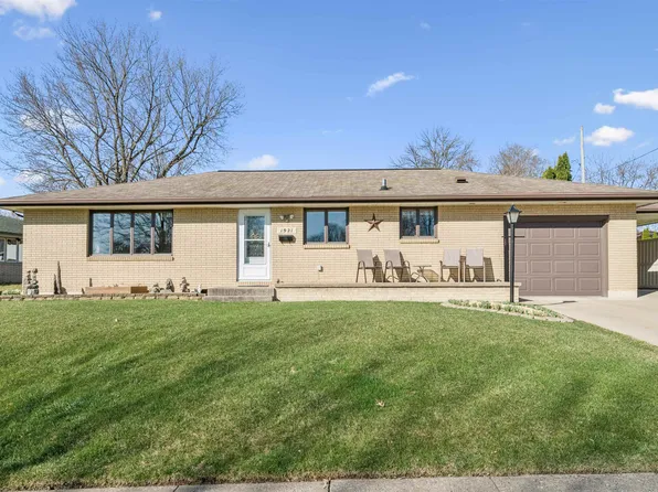 1921 Avalon Rd, Dubuque, IA 52001