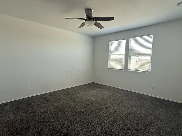 1137 W Chimes Tower Dr — Photo 50