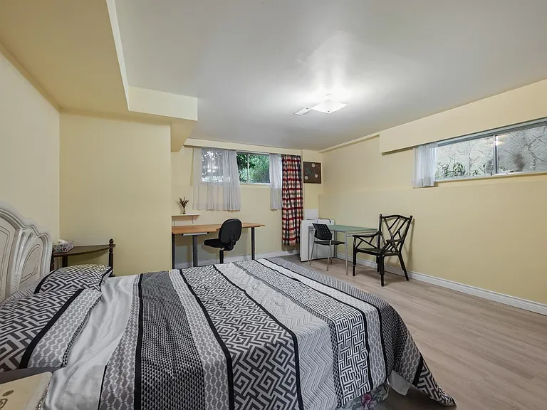 3845 W 14th Ave — Photo 21