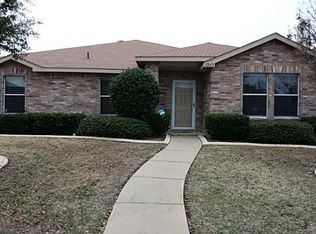 1265 Longleaf Dr, Cedar Hill, TX 75104