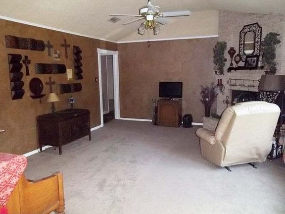 5th image of 116 Aster Ln