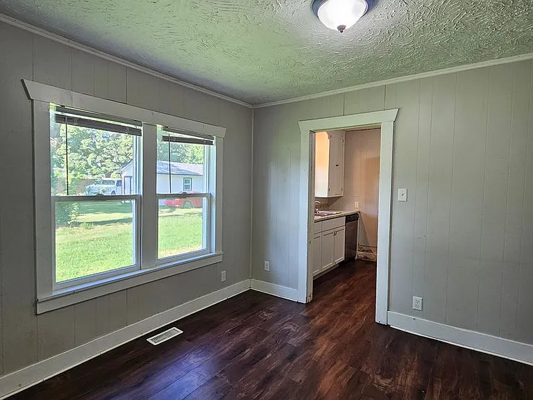 2503 N Delaware Ave — Photo 8