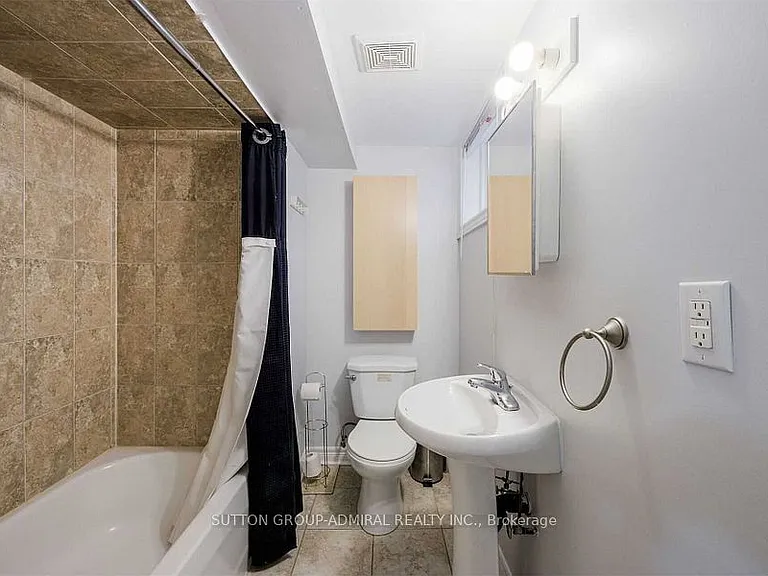 52 Farrell Ave #BASEMENT — Photo 21