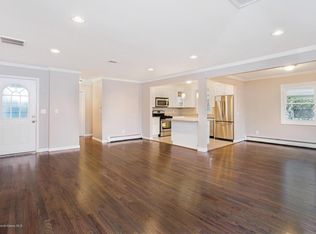 31 Norwich Dr, Toms River, NJ