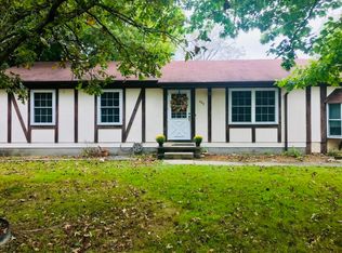 603 Valmar Dr, Marion, IL 62959