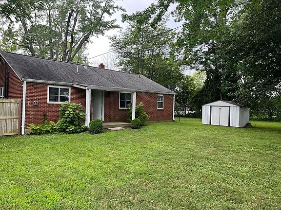 2nd image of 304 Hillview Blvd