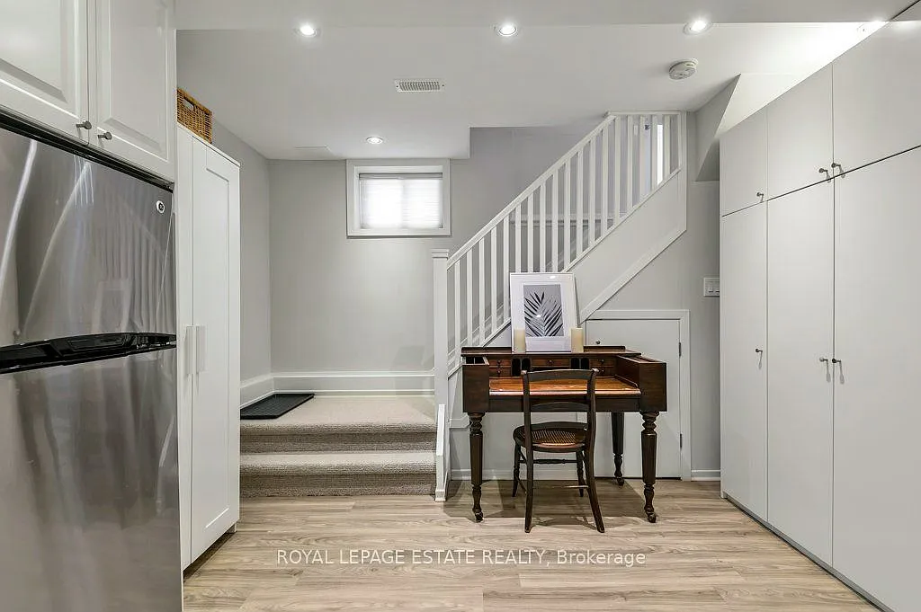 1 bed, $2,000 — Photo 2