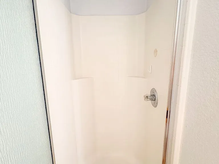 2907 Montague County Dr — Photo 13