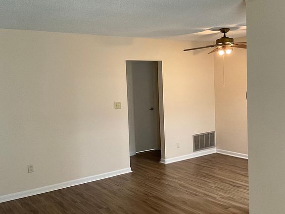 4th image of 6773 49th Ave N