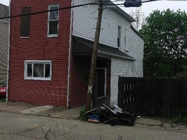 535 Lenora St
