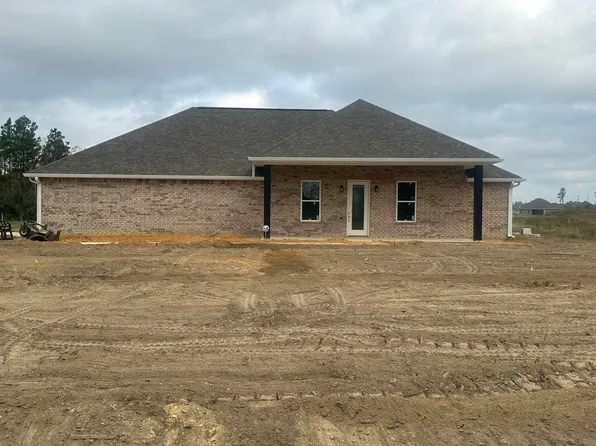 404 Liberty Dr, Leesville, LA 71446