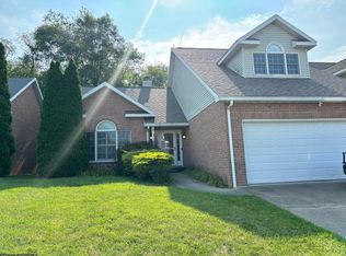 1008 Saint Pauls Ln, Morgantown, WV 26505