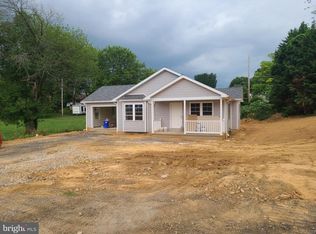 1011 Floret Ave, Reading, PA 19605