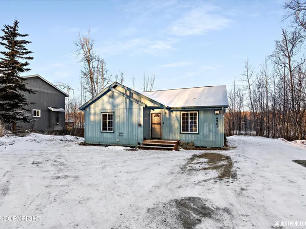 6991 W Leopold Loop, Wasilla, AK 99623