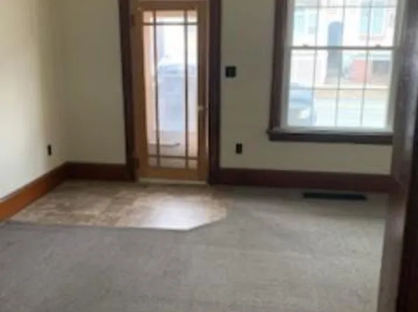 45 S 4th St, Newport, PA 17074