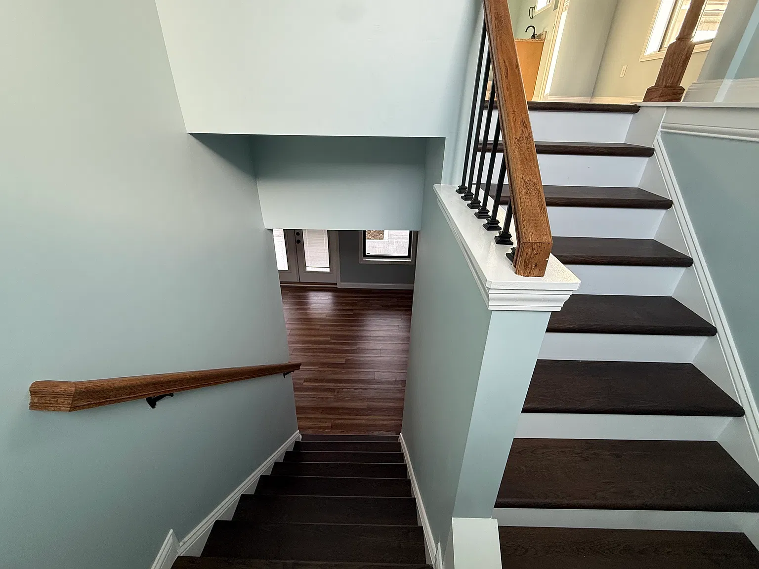 2 bed, 2.5 bath, $1,800 — Photo 3
