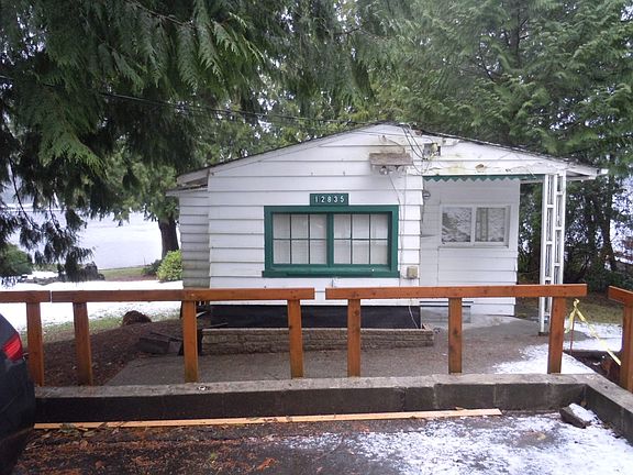 2nd image of 12835 Ironwood Ave NW