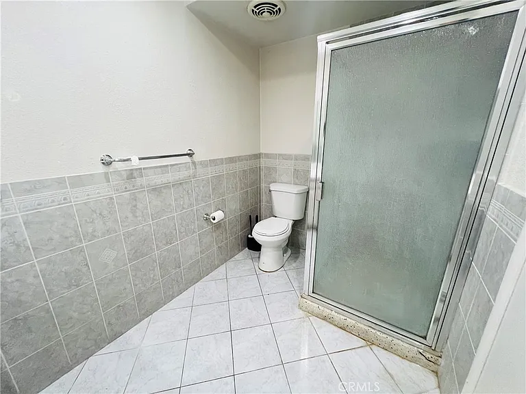 471 W Duarte Rd #110 — Photo 11