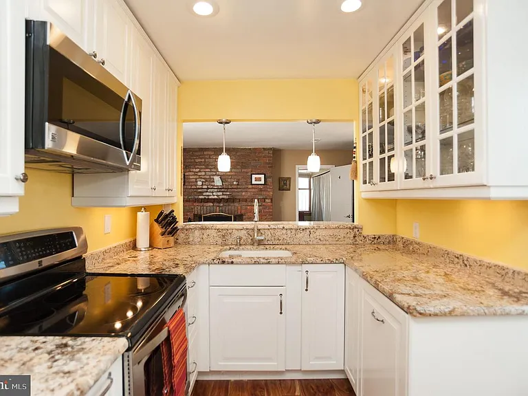 901 M St NW #401 — Photo 7