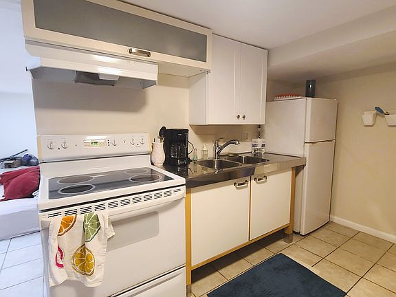 5th image of 5301 Powhatan St