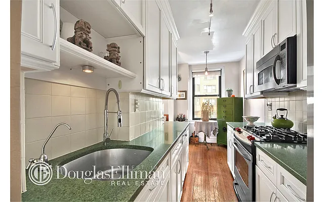 Sold by Douglas Elliman | media 4