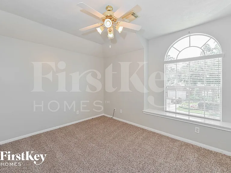 20314 Umber Oak Ct — Photo 11
