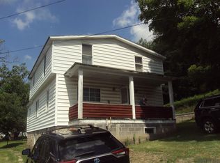 103 1st St #63, Hollsopple, PA 15935