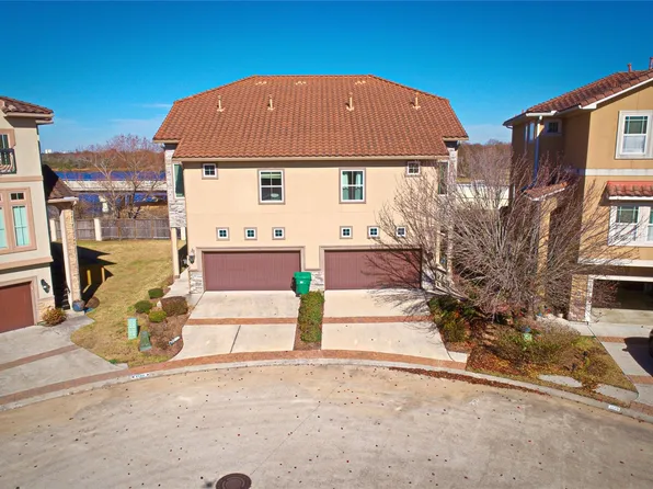 4132 Boardwalk Blvd, Seabrook, TX 77586