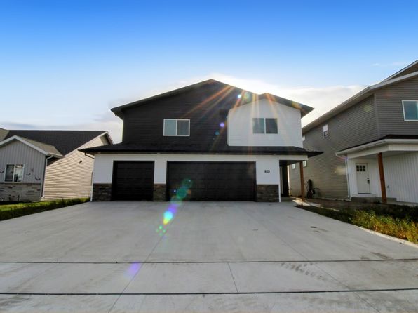 516 Downing St, Surrey, ND 58785