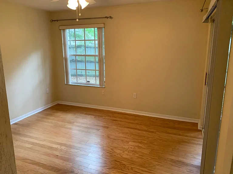 10617 SW 55th Pl — Photo 13