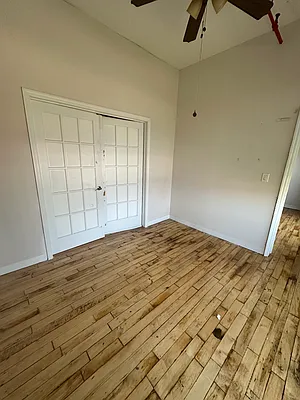 Rented by Carnegie Management Inc | media 14