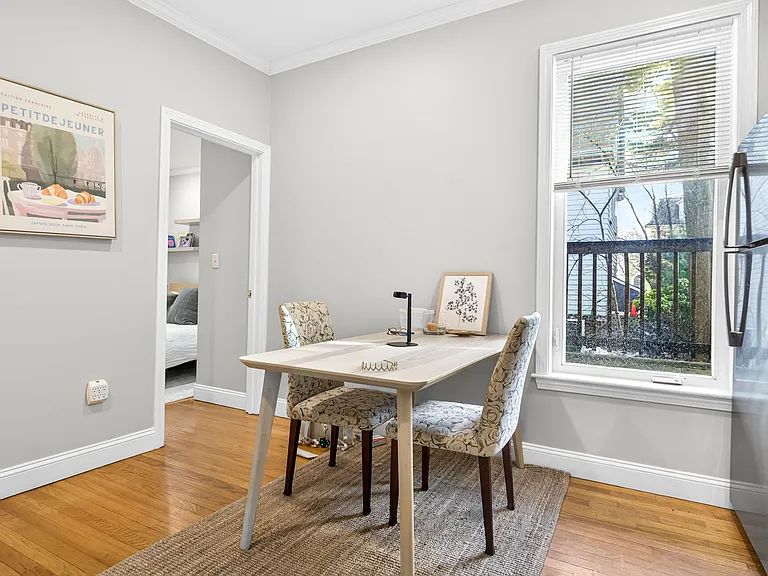 1574 Cambridge St #1R — Photo 8