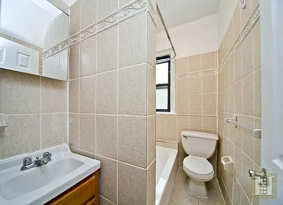 Rented by Halstead Real Estate | media 4