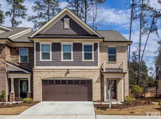 323 Castle Rock Ln, Cary, NC 27519