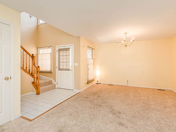 4th image of 7724 Bristol Park Dr