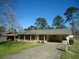 102 Dampeer St, Crystal Springs, MS 39059