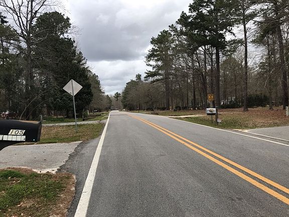 4th image of 85 N Lake Dr