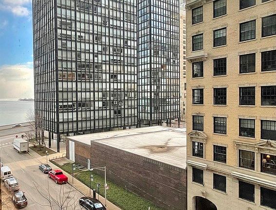 3rd image of 900 N Lake Shore Dr APT 604