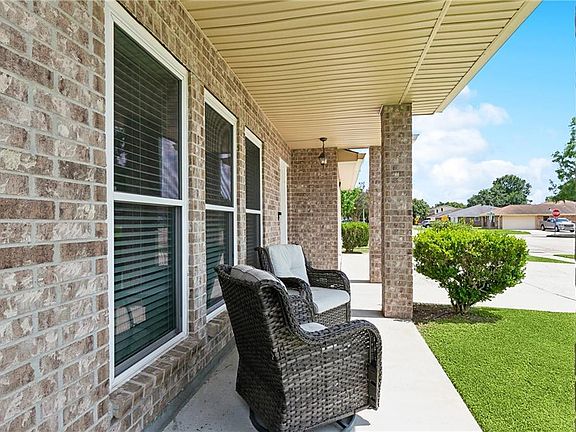3rd image of 3821 Grilletta Ct