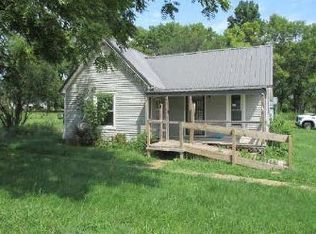 995 E Broadway St, Breckenridge, MO 64625