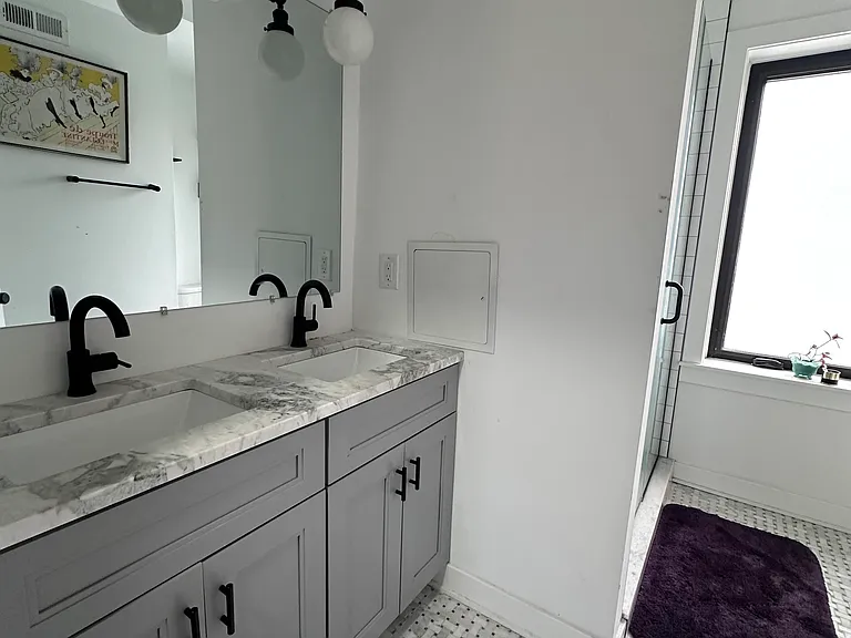 2034 E Hazzard St — Photo 14