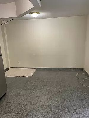 5th image of 146 Attorney St #3