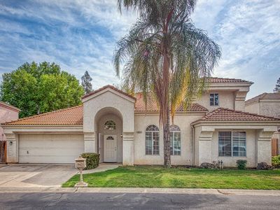 1017 E Democracy Ave, Fresno, CA, 93720