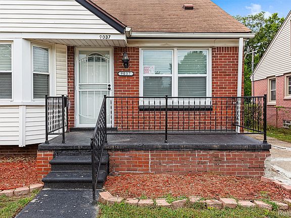2nd image of 9037 Longacre St